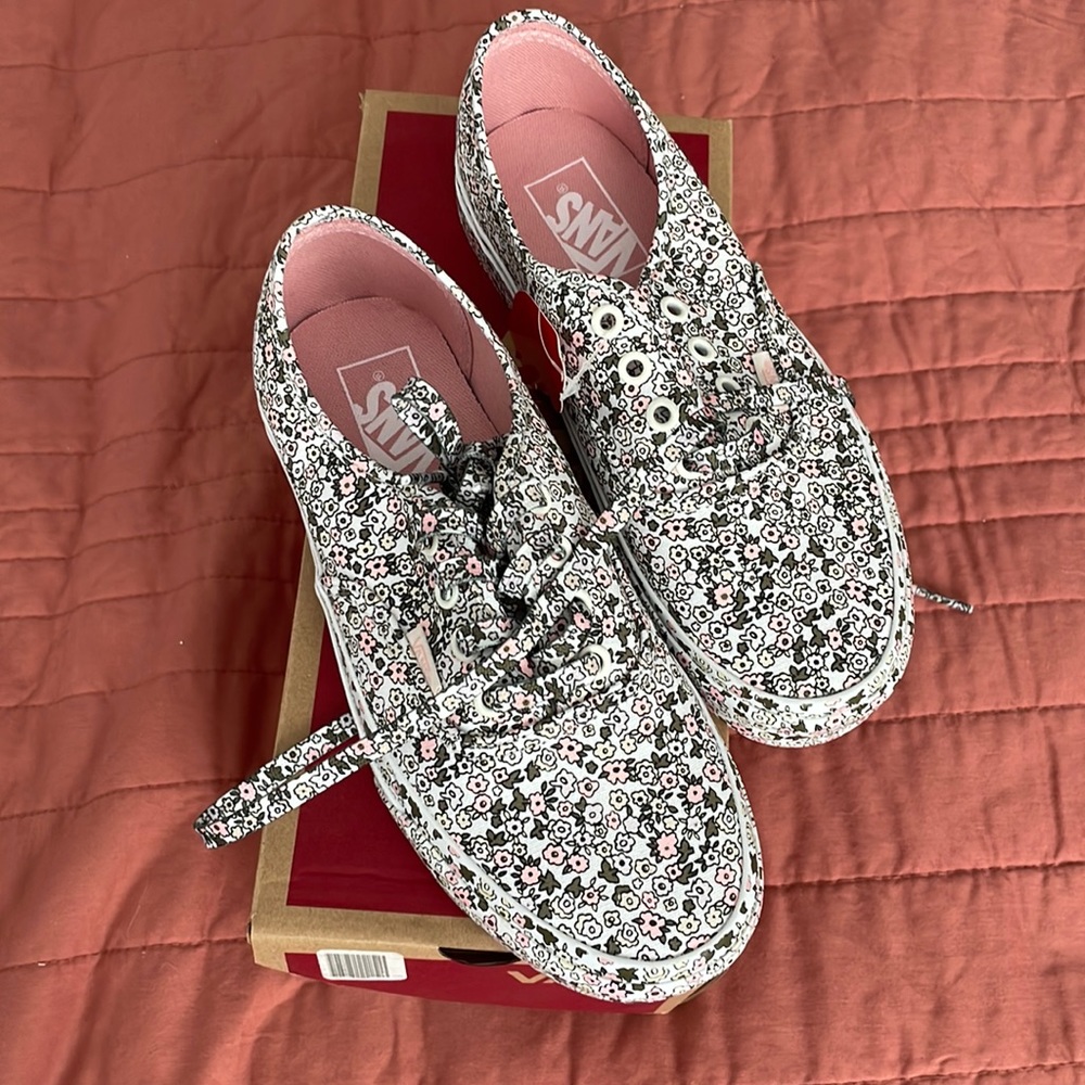 Floral vans authentic women size 7